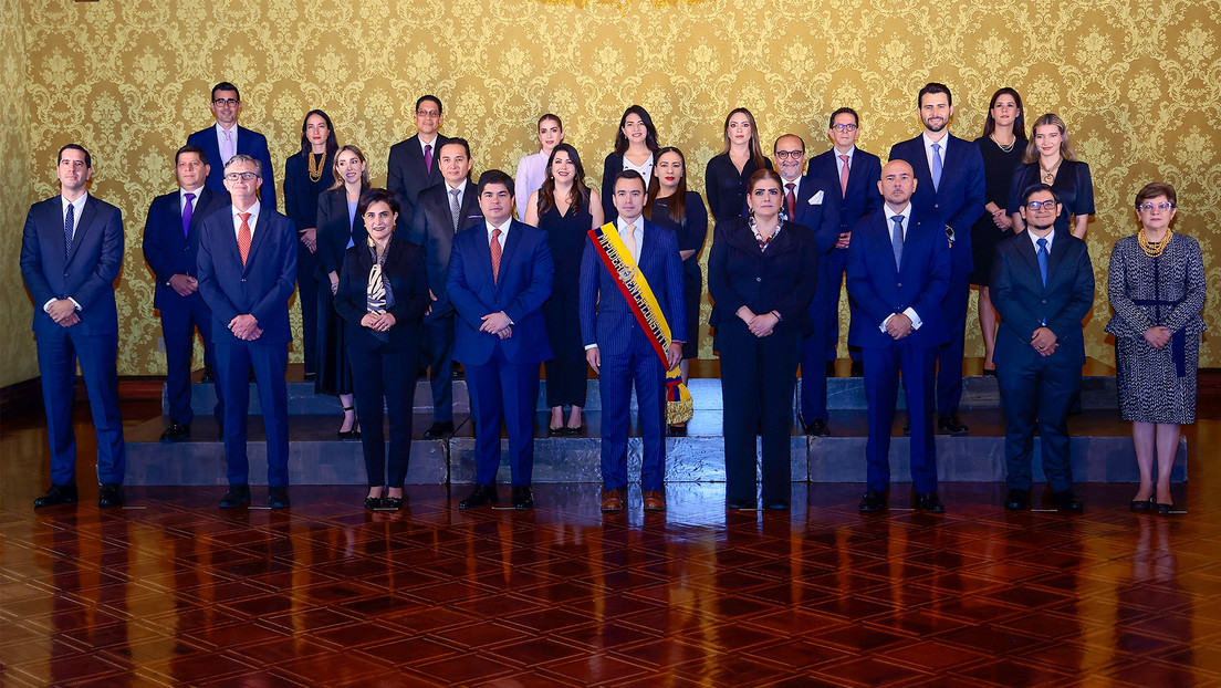 Foto oficial del gabinete de Daniel Noboa en el Palacio de Carondelet en Quito, 26 de noviembre de 2023 Franklin Jacome / Agencia Press South / Gettyimages.ru