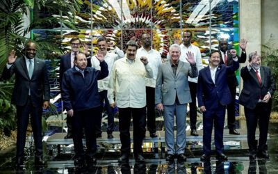 Maduro recibe a gobernantes que participan en cumbre del ALBA-TCP