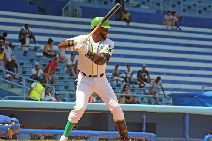 Vegueros con 40 victorias en la Serie Nacional de Béisbol
