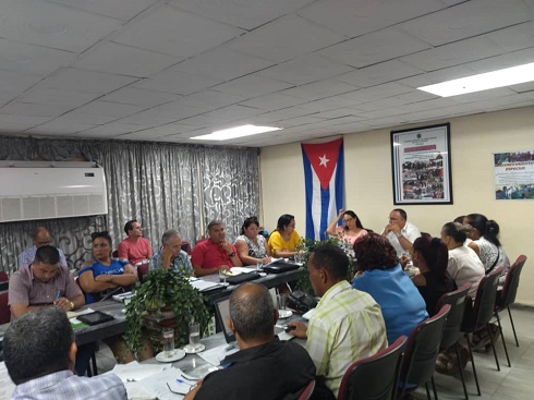 Consejo de la Administración en la Isla de la Juventud analiza retos económicos y sociales