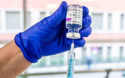 AstraZeneca retira de la venta su vacuna contra el covid a nivel mundial: ¿por qué?