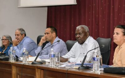 Presidió Esteban Lazo encuentro de trabajo con los Presidentes de los Consejos Populares de La Habana