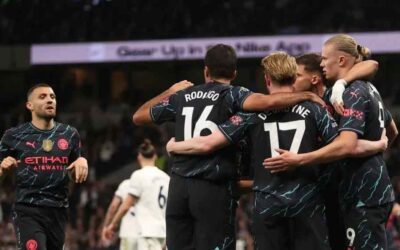 Manchester City a un paso del título en fútbol inglés