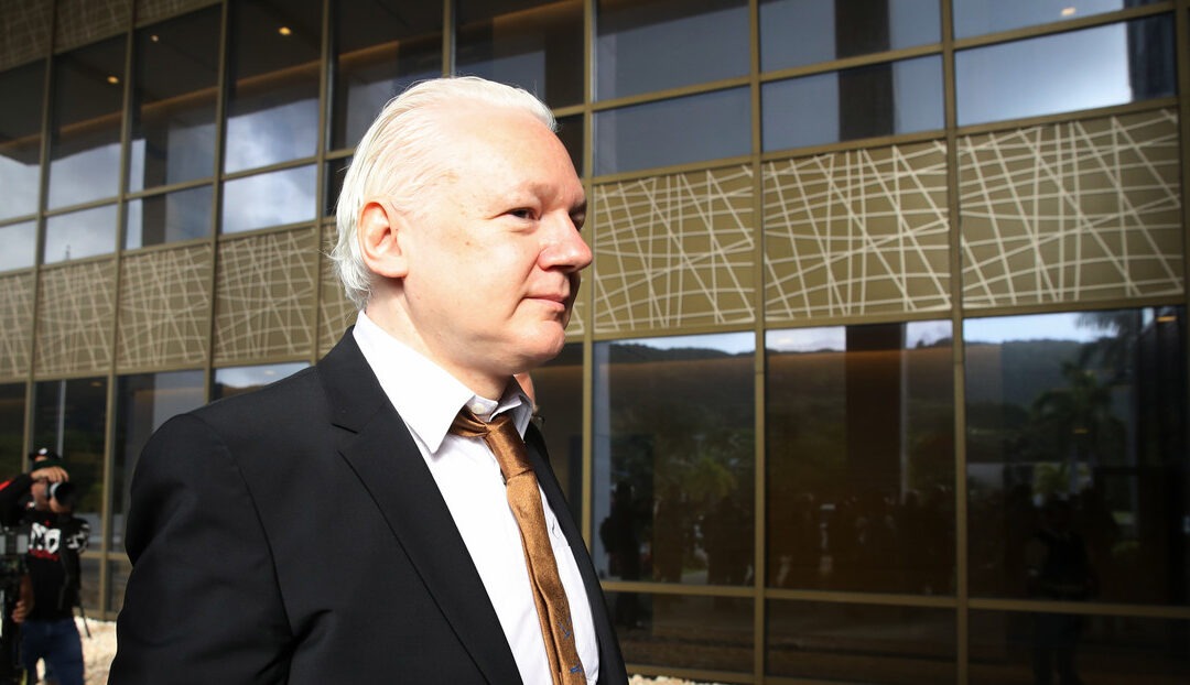 Julian Assange es libre oficialmente