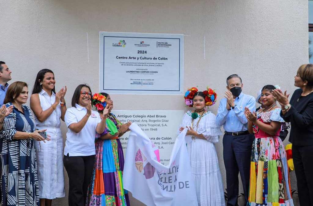 Entregan en Panamá nuevo centro cultural en provincia de Colón