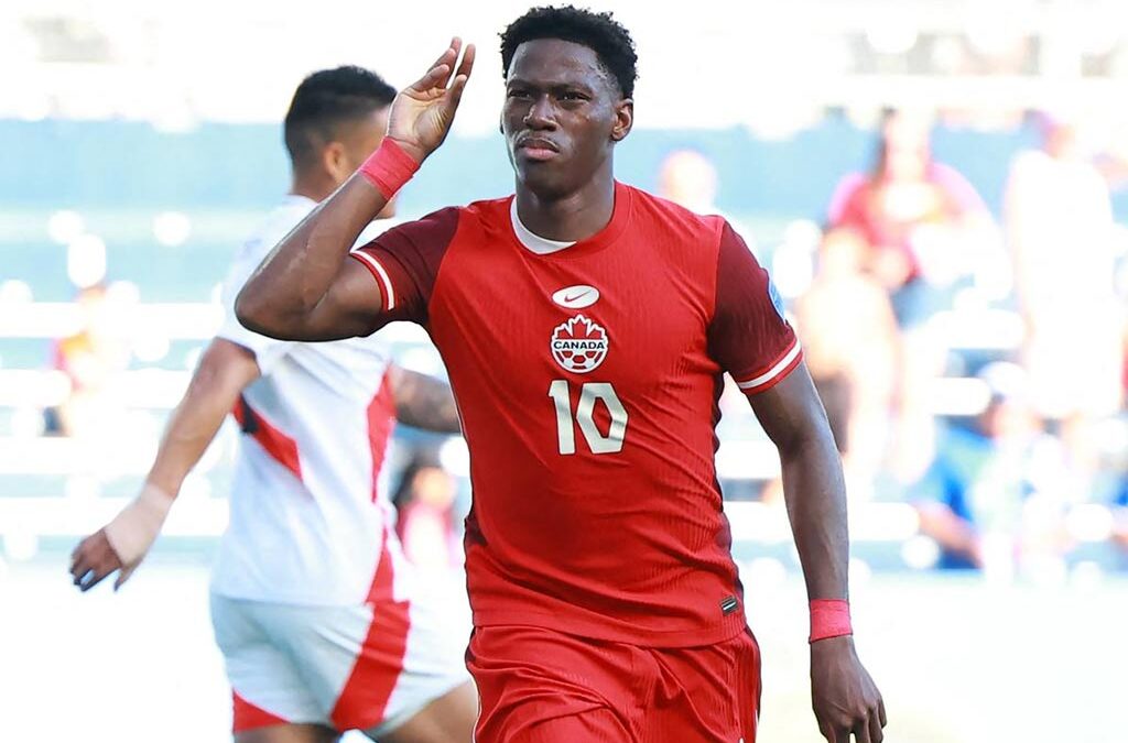 Canadá vence a Perú 1-0 en Copa América de fútbol