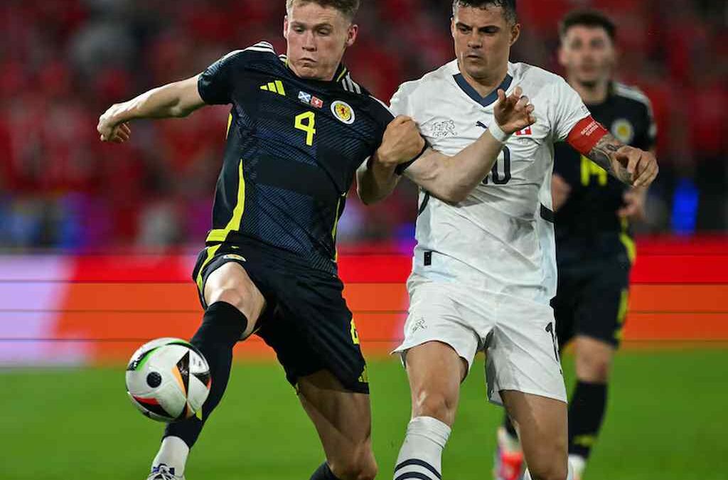 Suiza y Escocia firman igualada en Eurocopa de fútbol