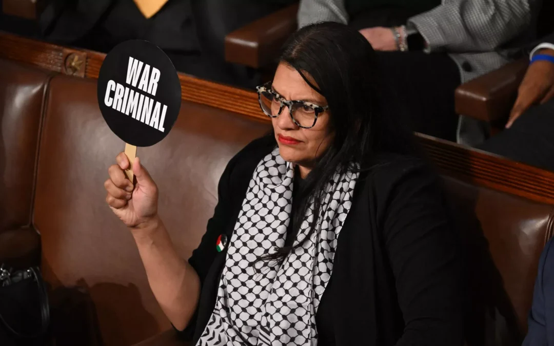 Llaman «criminal de guerra» al líder israelí durante su discurso en el Capitolio | Videos