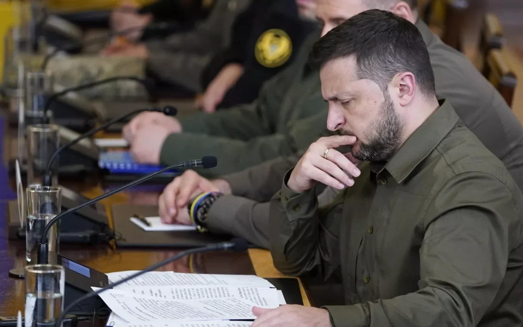 Zelenski admite la posibilidad de negociar con Rusia por mediación de terceros