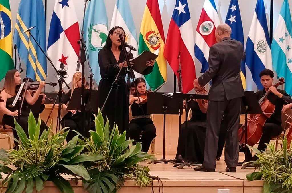 Director cubano de orquesta sobresale con estreno mundial en Panamá (+Fotos)