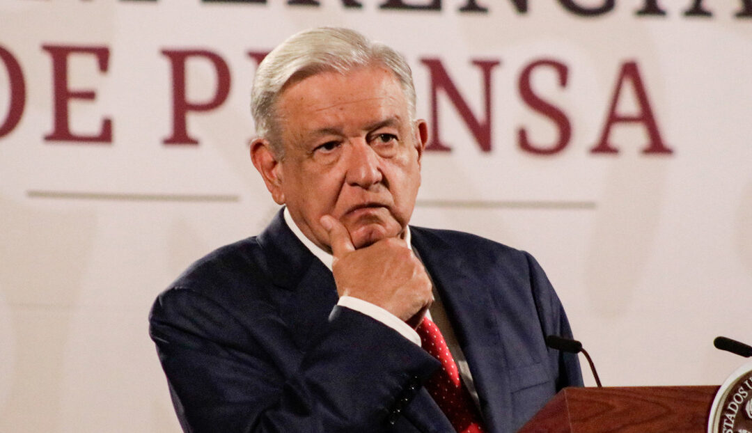 «No les corresponde opinar»: López Obrador explica pausa con embajadas de EE.UU. y Canadá