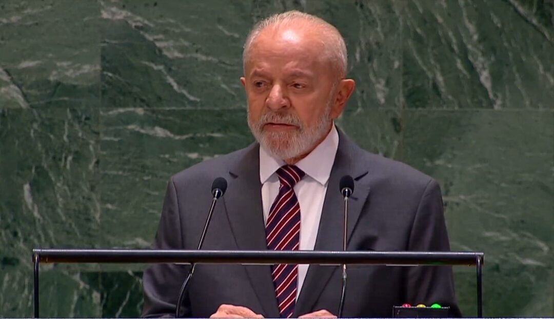 Lula termina su discurso ante la ONU, a pesar de que le cortaron el micrófono