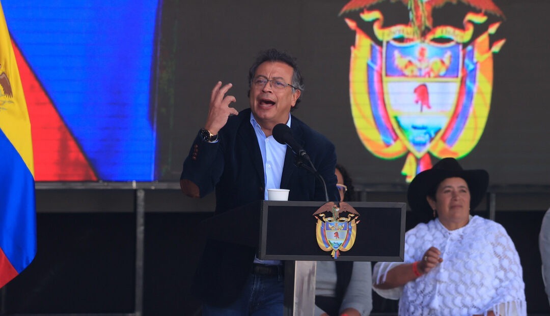 «Poderosos buscan tumbarme o matarme»: Petro denuncia planes para derrocarlo