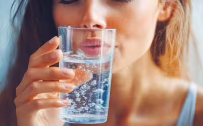 Cómo eliminar los microplásticos del agua fácilmente