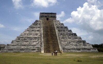 Científicos descubren una antigua ciudad de los mayas en la selva de México