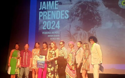Premian ganadores de concurso Otra Isla