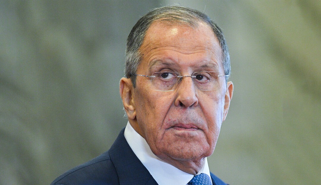 «Parece que Zelenski se asustó»: Lavrov sobre la reacción de Kiev tras el uso del misil ruso Oréshnik