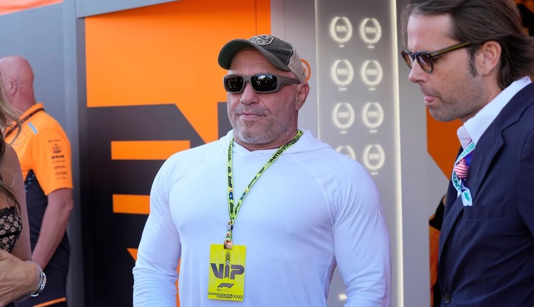 Famoso ‘podcaster’ acusa a Biden y Zelenski de fomentar la III Guerra Mundial