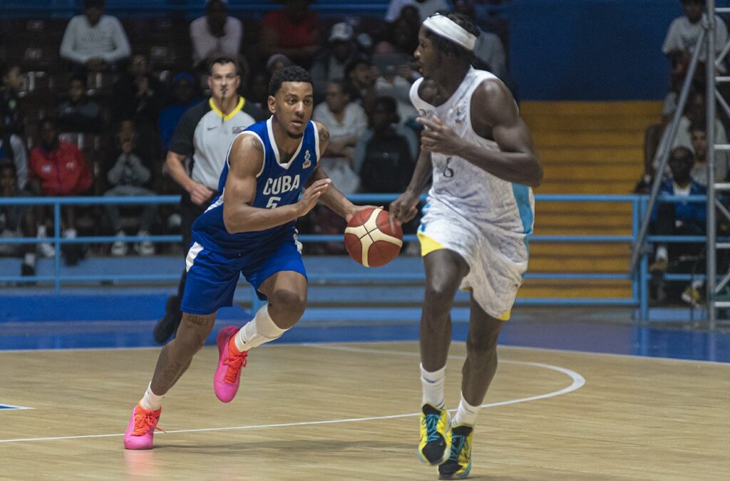 Cuba recibirá a Puerto Rico en clasificatorio de baloncesto (+Fotos)