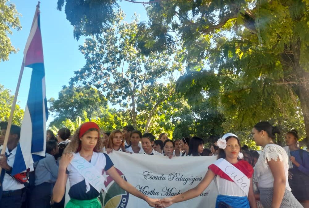 Pineros junto a los palestinos