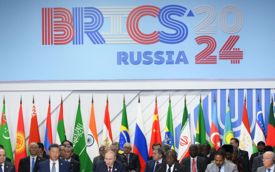 Los BRICS: nuevos núcleos de los agónicos APEC y G20