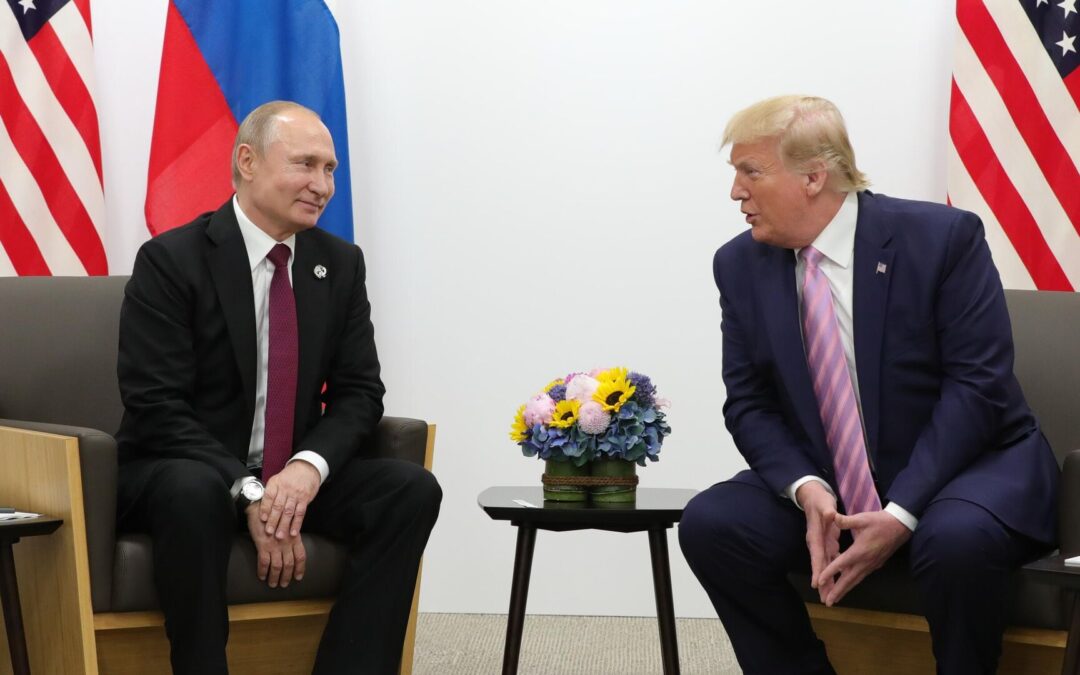 Trump anuncia que se está preparando un encuentro con Putin | Video