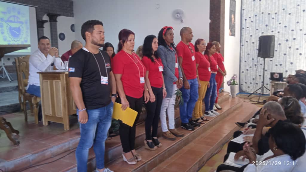 De muy fructífera calificó Ulises Guilarte de Nacimiento, Secretario de la CTC la conferencia sindical en la Isla de la Juventud