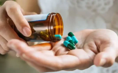 ¿Los antibióticos debilitan el sistema inmune? Aclaramos este y otros mitos sobre su uso