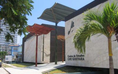 Otorgan distinción a Centro de Estudios Che Guevara en Cuba (+Fotos)