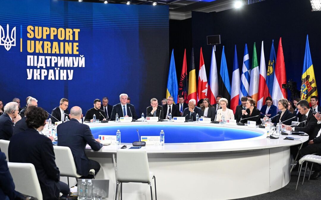 La UE habla de paz, pero decide enviar más armas a Kiev: «También busca las tierras raras»