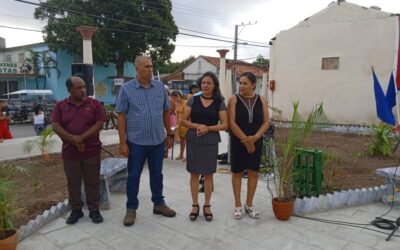 Trabajadores pineros de Servicios Comunales festejan su día