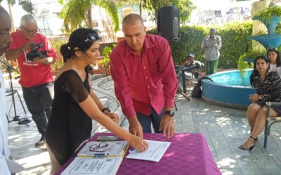 Firman convenios a favor del fortalecimiento del trabajo político-  ideológico en la Isla de la Juventud
