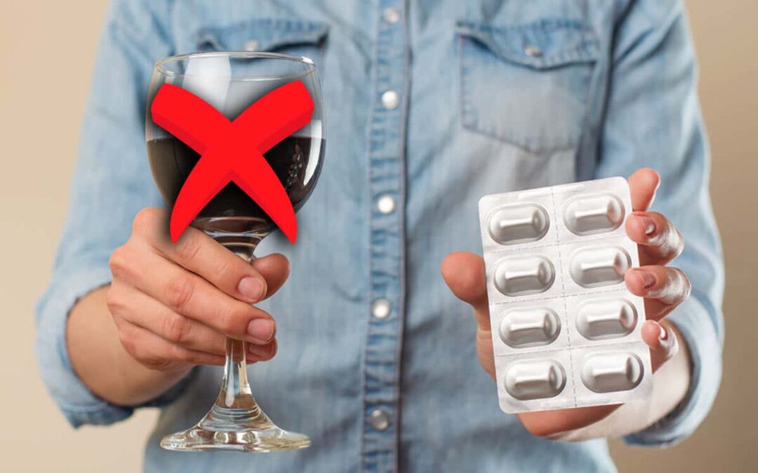 Descubre los riesgos de tomar alcohol y antibióticos