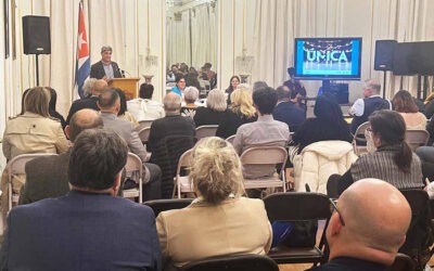 Vicecanciller de Cuba dialogó con connacionales en EEUU