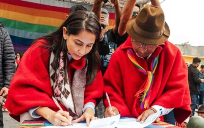 Los indígenas dan apoyo a Luisa González rumbo a la segunda vuelta electoral en Ecuador