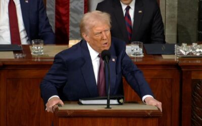Informe: Trump busca prohibir viajes de 41 países, incluido a Irán