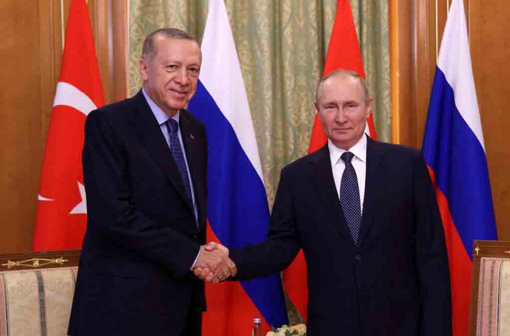 Anuncian posible diálogo entre mandatarios de Türkiye y Rusia