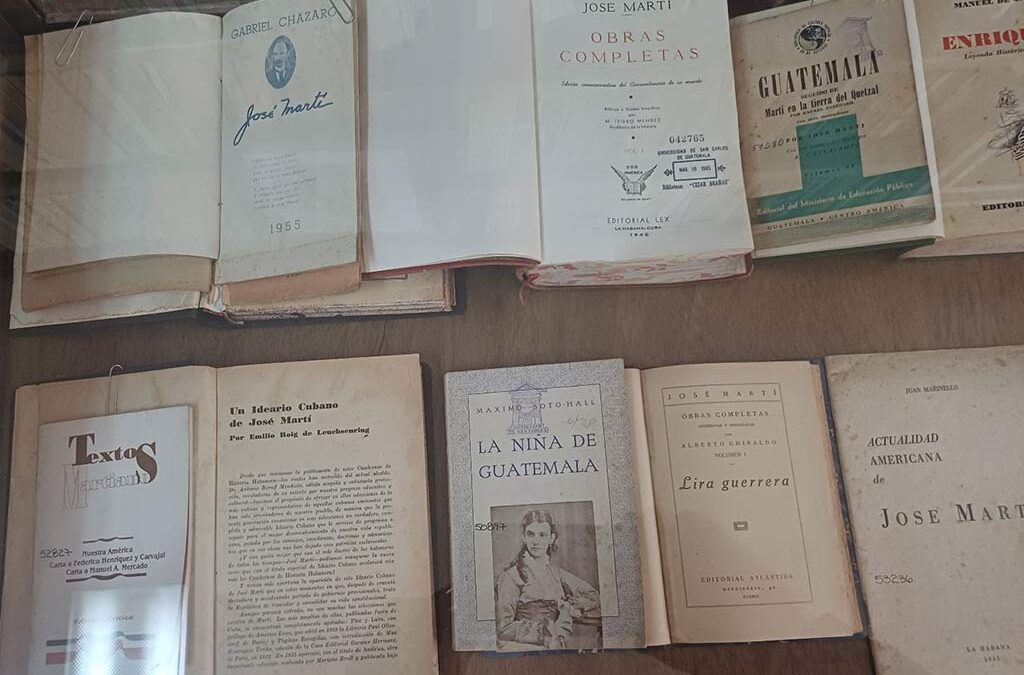 Exponen en Guatemala 45 obras del Apóstol de Cuba José Martí (+Fotos)