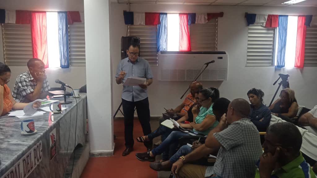 Instan autoridades del territorio pinero a mejorar entrega de productos agrícolas