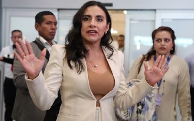 Vicepresidenta Abad condena “golpe de Estado judicial” en Ecuador