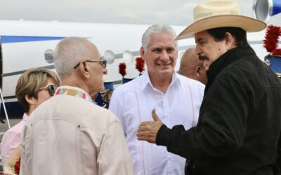Llega Díaz-Canel a la República de Honduras para asistir a la Cumbre de CELAC