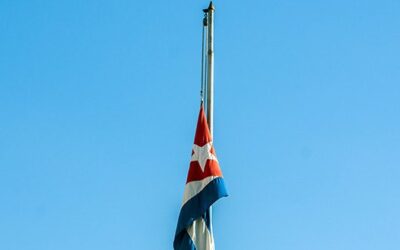 Presidente de la República declara duelo oficial por muerte del líder laosiano Khamtay Siphandone