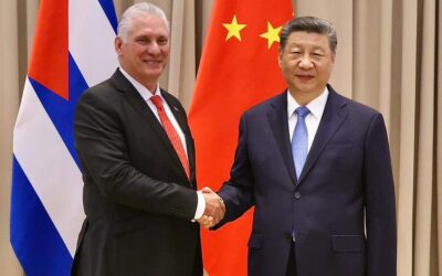 Presidente cubano sostiene encuentro con su par chino, Xi Jinping