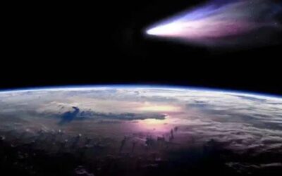 Lluvia de estrellas proveniente del cometa Halley y luna de flores en mayo