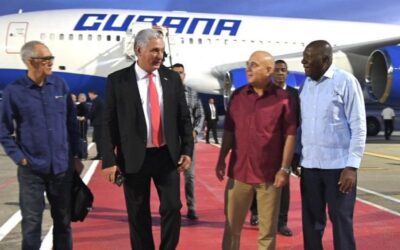 Díaz-Canel regresa a Cuba tras conmemoración en Rusia