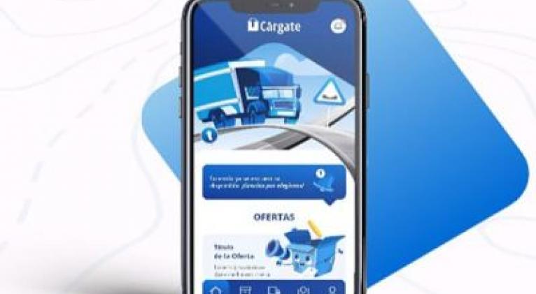Cárgate cuenta con disimiles vehículos, desde rastras hasta motos, para suplir diversas demandas de los clientes. Foto: Tomada de plataformacargate.com