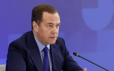 Medvédev promete una «venganza inevitable» tras los recientes ataques ucranianos contra Rusia