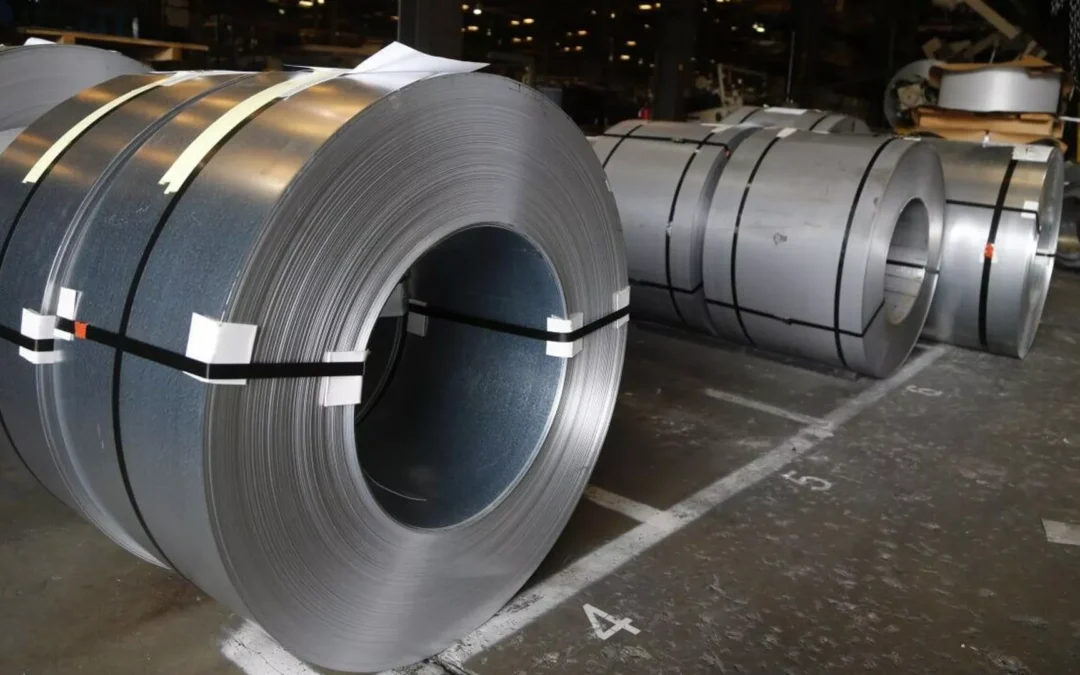 Trump eleva al 50 % los aranceles al acero y aluminio