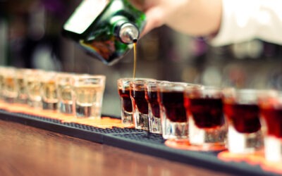 Descubren cuántos minutos de vida te quita un trago de alcohol