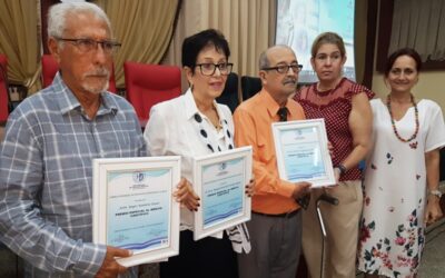 Entregan en Camagüey Premio Anual de Salud